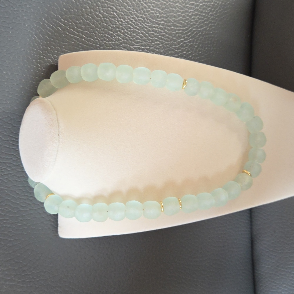 Elegant Frosted Bead Necklace